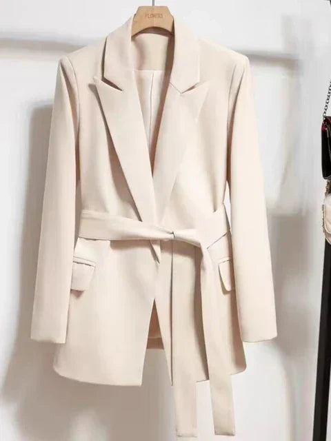Blazer Emilia avec Ceinture Cintrée et Poches Fonctionnelles
