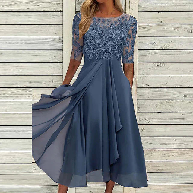 Chic Evening Gown in Navy Blue